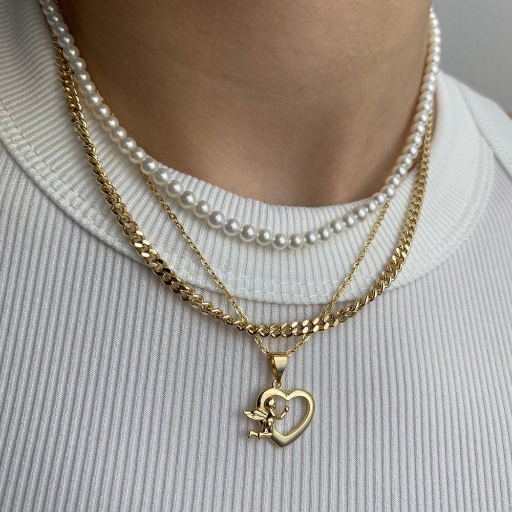 NEW! Fresh Water White Pearl 16" Necklace